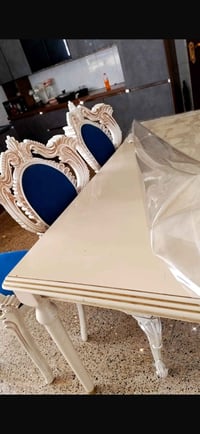 ٤ كراسي • طقم سفرة