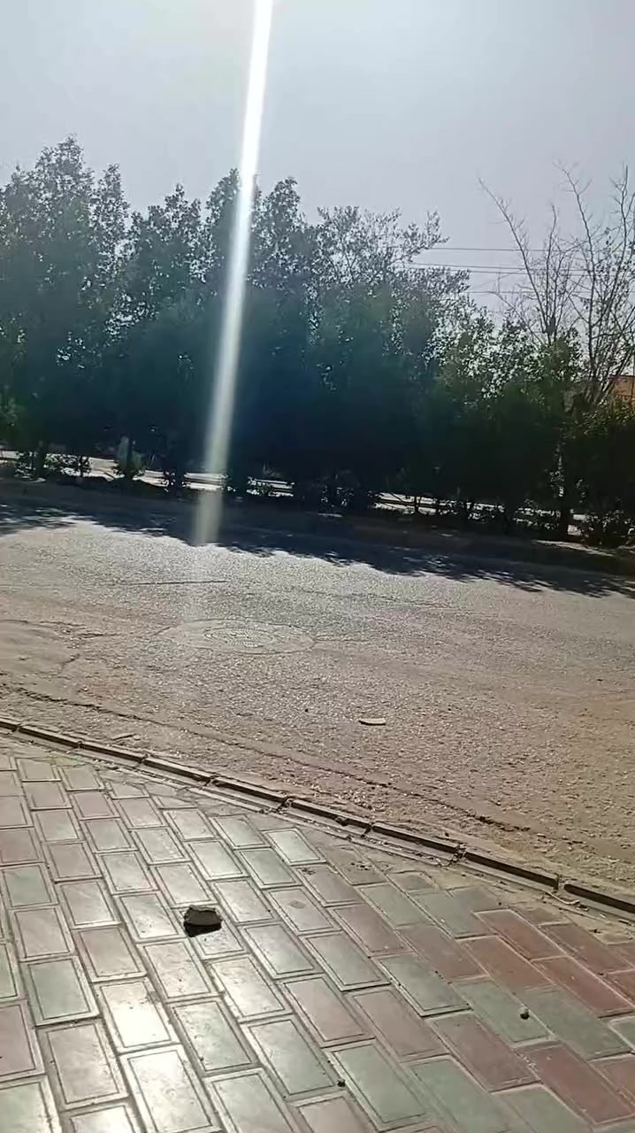 سلام عليكم محلات ٢ليجار مكانهن طوريج سارع ربعين على شارع سعر لمحل مناسب جددن رقم الهاتف ***********
