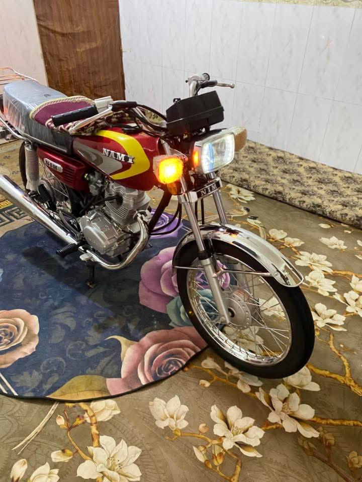 السلام عليكم نامه  متياز موديل 2025  شبه شلامجه لون مميز اوراق صارله شهر و10 ايام
من طالعه من المعرض جاهزه دراجه مكفوله كفاله عامه  العنوان كربلاء المقدسه حي العامل رقم {***********} السعر 750 وبيه مجال …❤️
