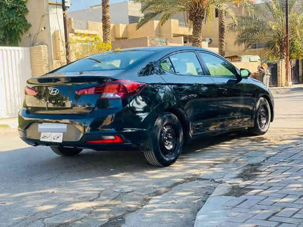 السلام عليكم النترا 2020 رقم اربيل سنويه جديده تنتهي 2027 عارضه ($108) مجال بسيط سياره جاهزه ما بيه نقص تريد تحويل تريد وكاله مضمون : مكينه حجم 2000 دوش (مكينه مكفوله من الفتح ومن كلشي / كير مبدل AT المرغوب حادث جاملغات خلفيه وبيبان طخات بدون دواخل شواصي لغود كفاله التكم كفاله السياره صور حادث مرفقه مع المنشور سياره مواصفات SE تحكمات استيرن/شاشه وسط لمس/كاميرا خلفيه /حساسات خلفيه / تحديد مسار/3انظمه قياده / توقف ذاتي / وبعد مواصفات معروفه سياره جاهزه تخم تاير جديد صدر امامي خلفي جديد /تبريد ثلج ما بيه نقص بالعافيه على ياخذه مكان سياره بغداد للأستفسار اتصل :*********** خاص مغلق 🔏
