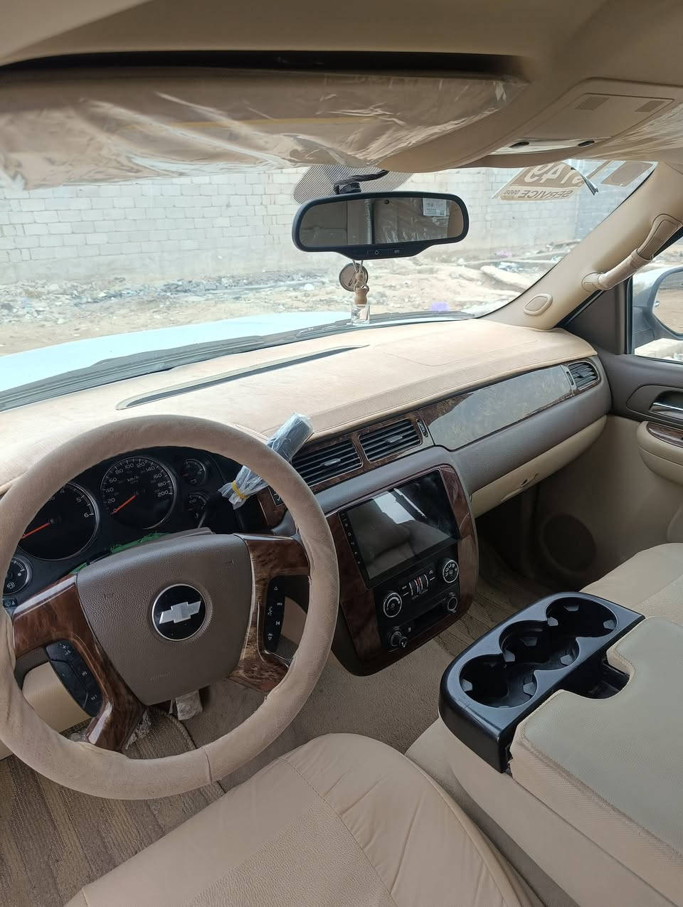 السلام عليكم تاهو 2009 وارد خليجي سياره نظيفه بيها بارد قليل سعر 210 بها مجال ***********
