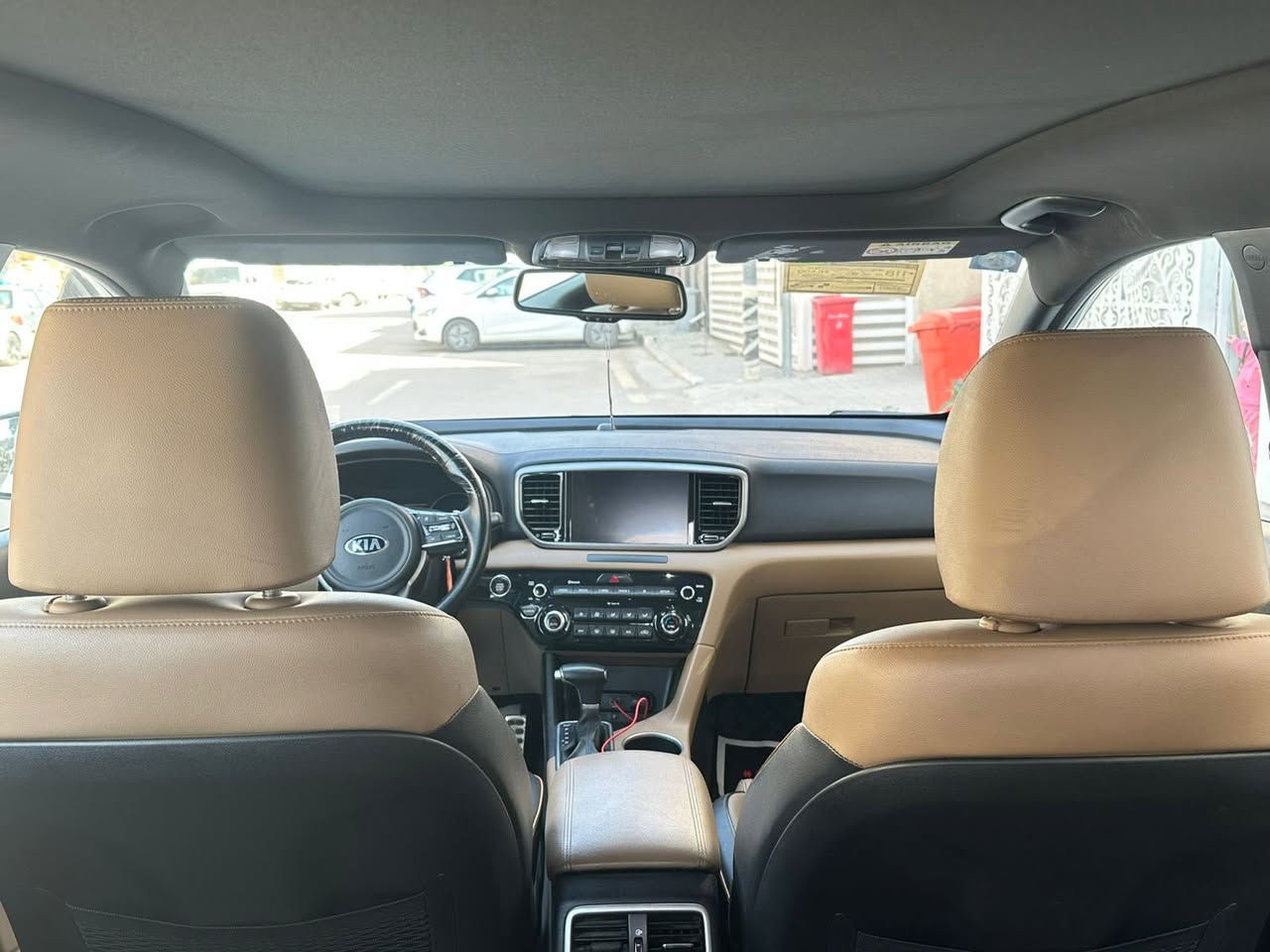 سلام عليكم
سبورتج جيتي لاين يعني فول مواصفات للاخير
مكفوله من الصبغ
مكانهة/سبع ابكار
سياره كلش جديده
السعر/٢٢٣@
للاستفسار//***********
