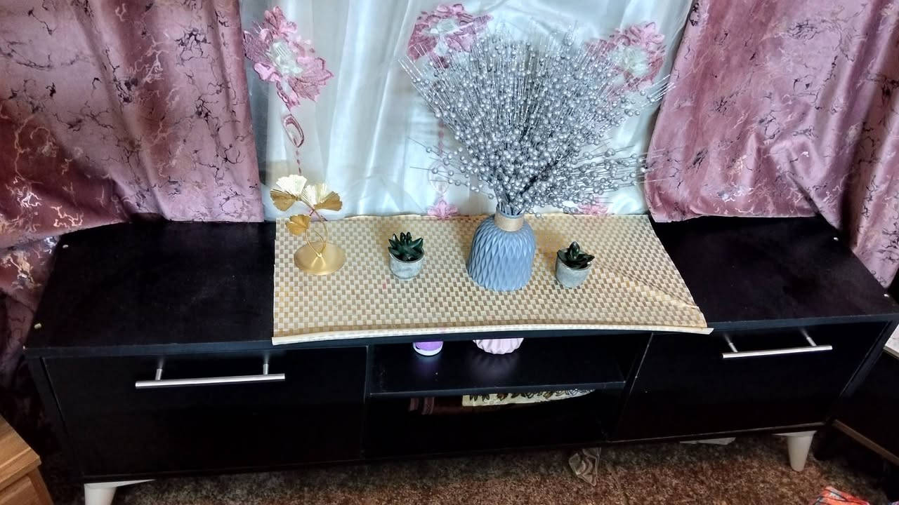 السلام وعليكم اغراض بيت نضيفات. حيل استعمال قليل. التخم. جديد غير مستعمل


**إذا كنت صاحب هذا الإعلان وتريد حذفه لأي سبب، رجاءا أرسل رسالة إلى الدعم الفني**