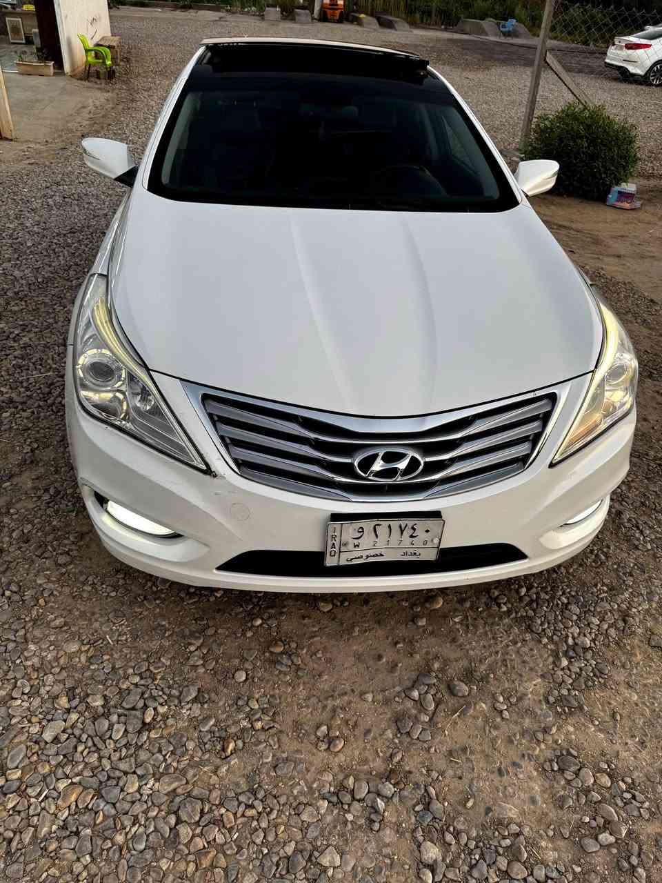 السلام عليكم ورحمة الله وبركاته
هونداي ازيره  موديل 2015خليجي.....رقم بغداد بسمي شخصيااااااااا .... موصفات 
 فول الفول  مكينه 6 سلندر 
سياره كفاله عامه  من فتح وتبديل عده الباب  الخلفي اثر شخط شرط بدون فتح وتبديل شرط سياره عل وضع شركه من داخل وخارج شرط مكفوله من رصعه ول شخط شرط تارايك زيرووووو مكينه وكير وحداديه وتخم تاير تبريد غرفه جديده الف ماذب عليه ............................
ماشيه 130 حقيقي سياره ...
سياره نضافته 💯 بل 💯 جكد ما توقع نضيفه وجاهزه 
موصفات السياره
لايت زنون 100 واط عالي ناصي  
بصمه ابواب وتشغيل 
بانوراما طكتين 
كشنات جلد 
تدفئه تبريد كشنات 
قطعتين تبريد 
تحكم كشنات منفصل بل ابواب 
تحكم  بيانو 
برده خلفيه كهربائيه 
بردات جانبيه خلفيه 
مري شفط نظام ترحيب 
عنده تقرب ناره داخليه 
فتح صندوق ذكي 
لدات امامي خلفي وبلو جكتور لد 
حساس امامي خلفي 
شاشه كامره خلفيه بلادي شركه 
تحكم ستيرن كهربائي 
نظام اصوات انفنتي 
لد مري جانبي 
حساس خلفي امامي 
يدات نيكل إشارات ترحيب جانبي 
دمام خلفي كولتي عالي 
دبل كزوو خلفي 
ويل كب 19 كرؤم......
----------------------------------------------------------------------------
السعر 140 وبيه مجال كلش بسيط
مكان كربلاء حي الغدير 
***********
