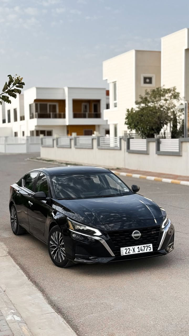 التيما 2024 SV
ماشية  25 الف
مرقمة اربيل هزة وسنوية جديدة 2031
جداً نظيفة السيارة وبدون نقص

• رادار امامي( تثبيت مسار مع مانع تصادم )
• رادار جانبي ( نقطة عمياء )
•رادار خلفي
• تشغيل عن بعد 
•كشن كهرباء
• بصمة مع بصمة ابواب 
• شاشة أبل كار بلي واندرويد اوتو 
• حساسات خلفية وقوف ذاتي
• كاميرا دوارة
• ويل كب

السيارة حادثهه ربع بونيد صبغ فقط .

مكان السيارة ديالى / خانقين 
السعر  157 
***********
