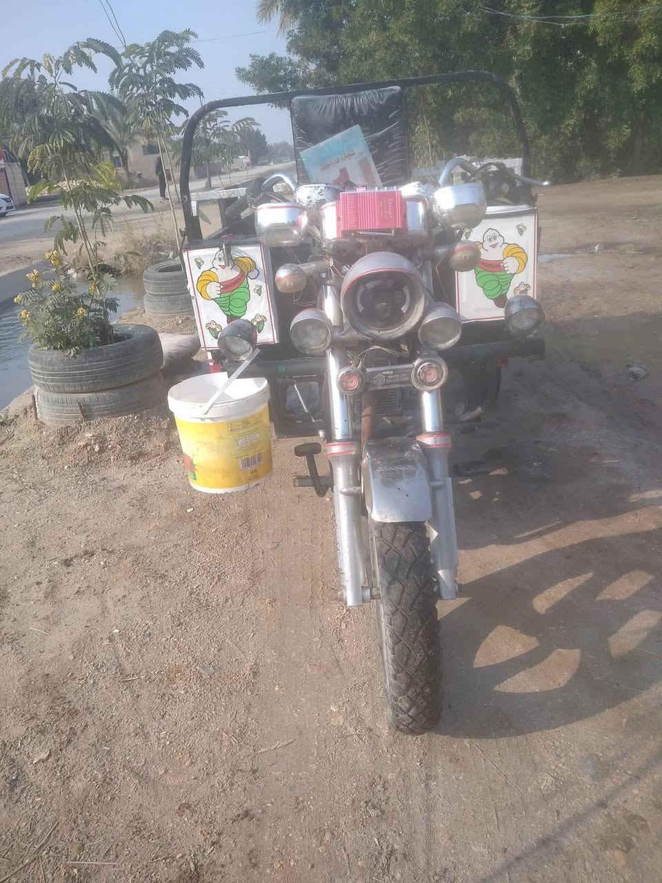 السلام عليكم ستوته البيع مديل 16 وراق صولي السعر 1250 وبيه مجال هواي الرقم هاذه ***********
