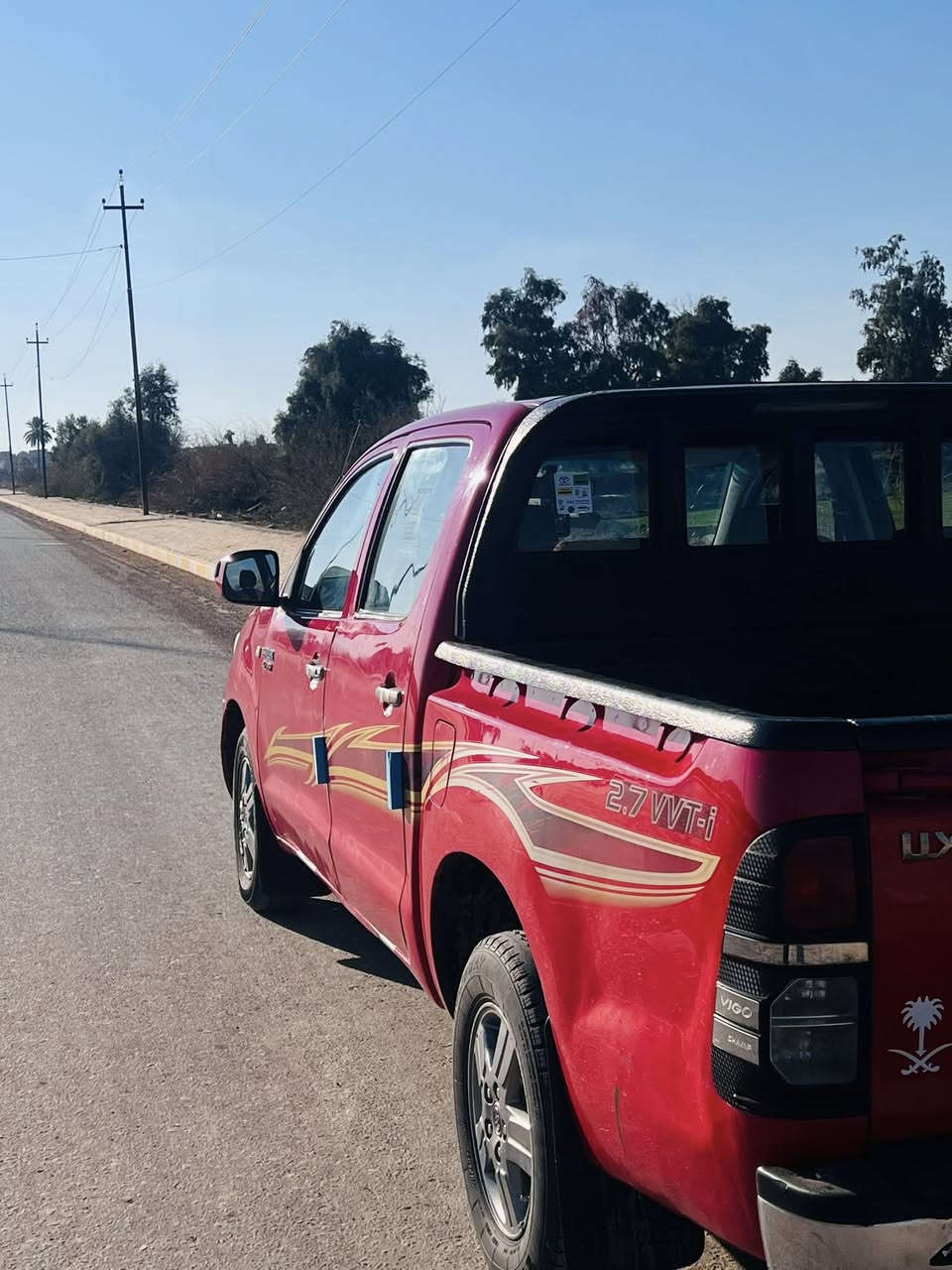 سلام عليكم بكم 2010 كير عادي 

كير محرك شرط
صدر شرط 
تدفأه تبريد شرط
صبغ قطعتين وبارد فقط

رقم السياره كركوك حمل 

لسعر 152 وبيها مجال ل شرايه فقط 

مكان السياره صلاح الدين بيجي قرية المزرعه 

الرقم ***********
