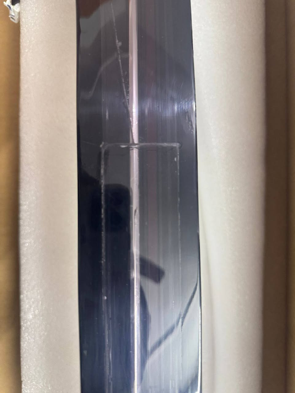 مسطرة بك لايت ديستروير الاصلية مضروبة ومصلحة على كد الضربة ومغلفة تضليل شفاف شغالة ومكفولة الاصلية الخاصة بالسيارة مكاني بغداد ***********
