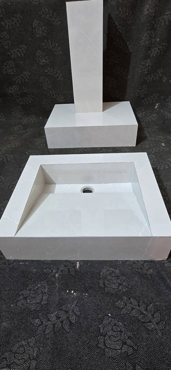 #لمسة_بورسلين_للمغاسل_الحديثة
مغاسل بورسلين حسب الطلب 
كل لالوان تتوفر والقياسات 
للاستفسار ***********
