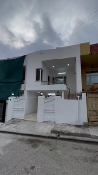 حي قه ره بوو • ١٢٥م • ٣ غرف