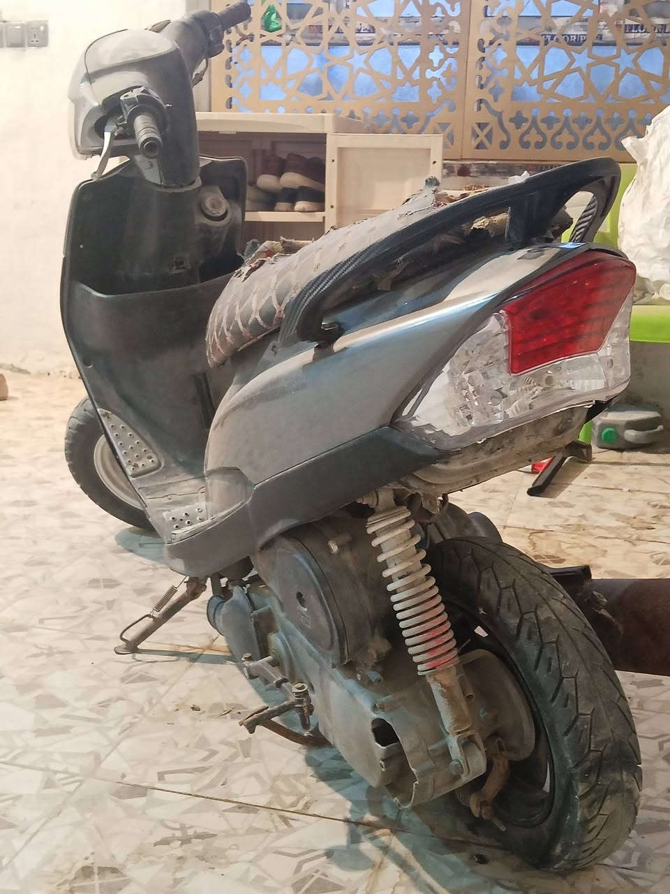 سلام عليكم ماكس عدلة بوشة 55 شغالة بس متروكه صار فترة وبيه خيط بخار الي تفيده يجي خاص


**إذا كنت صاحب هذا الإعلان وتريد حذفه لأي سبب، رجاءا أرسل رسالة إلى الدعم الفني**