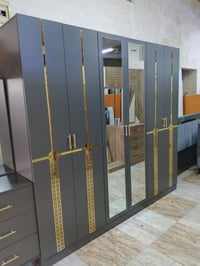 غرفة 6 ابواب 5 قطع للاستفسار 07709126537
