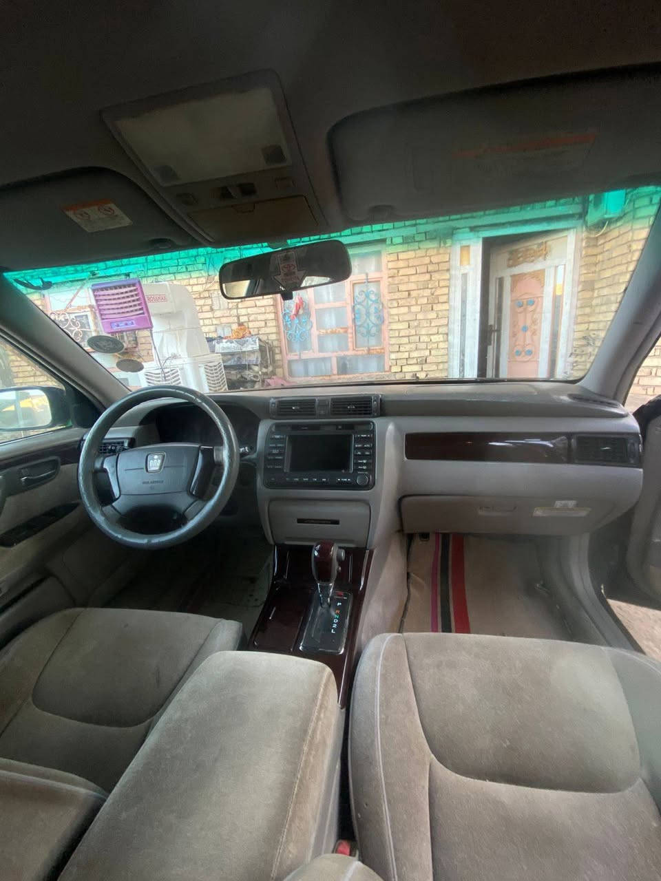 سلام عليكم من رخصه الادمن جنون حديد سياره جديده وجاهزه خير من الله تخم تاير حداديه باتري كهربائيات تبريد سياره جاهزه ما بيها نقص بيها ارقام شمالي مكاني ذي قار قضاء النصر للاستفسار الاتصال على ***********
