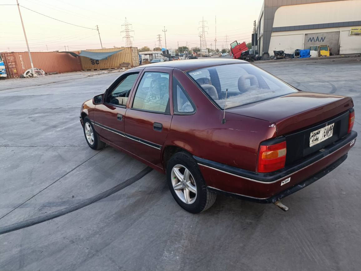 اوبل مةكينة20بوفروشتن 
ئارمي پلاستيكي سليماني 
كارةباي هةموو ئيشدةكات 
خياسي نييةهةواي گةرمي ئيشدةكات 
سعري 20گةلاو معامةلة***********كلار كالار, السليمانية
