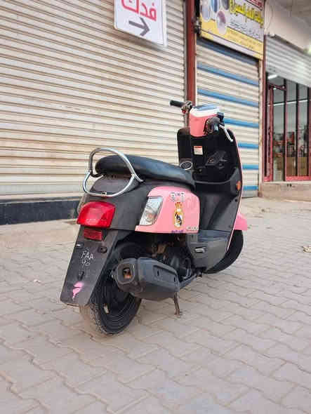 سلام عليكم
دراجة بوليس مسطرة الوان مميز 
نازلة من الرمبة صارلهة 3 اشهر 

كفالة عامة ما مفتوح برغي منهة 

السعر ٩٥٠ وبيهة مجال 

المكان الحسينية مال راشدية 

*********** للاستفسار
