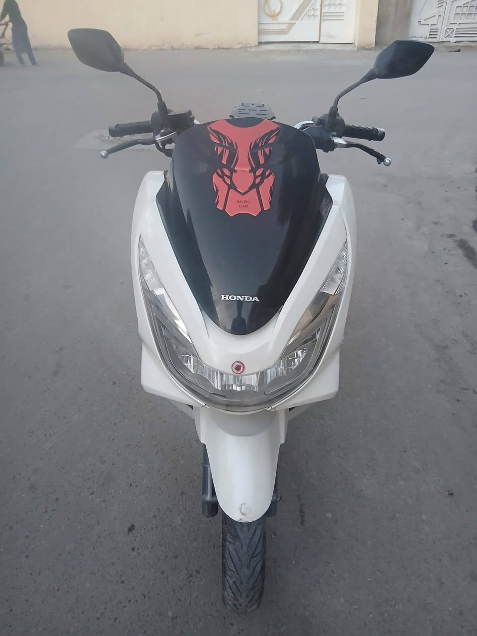 سلام عليكم مره خصت مدير الكروب دراجه بيسي اكس الجيل الثاني ياباني دراجه خير من الله بل عافيه على يأخذه السعر 12 ونص وبيه مجال الطيبين مكاني مدينت الصدر وهاذه رقمي *********** والشراي يخابر وبي خير ويدلل
