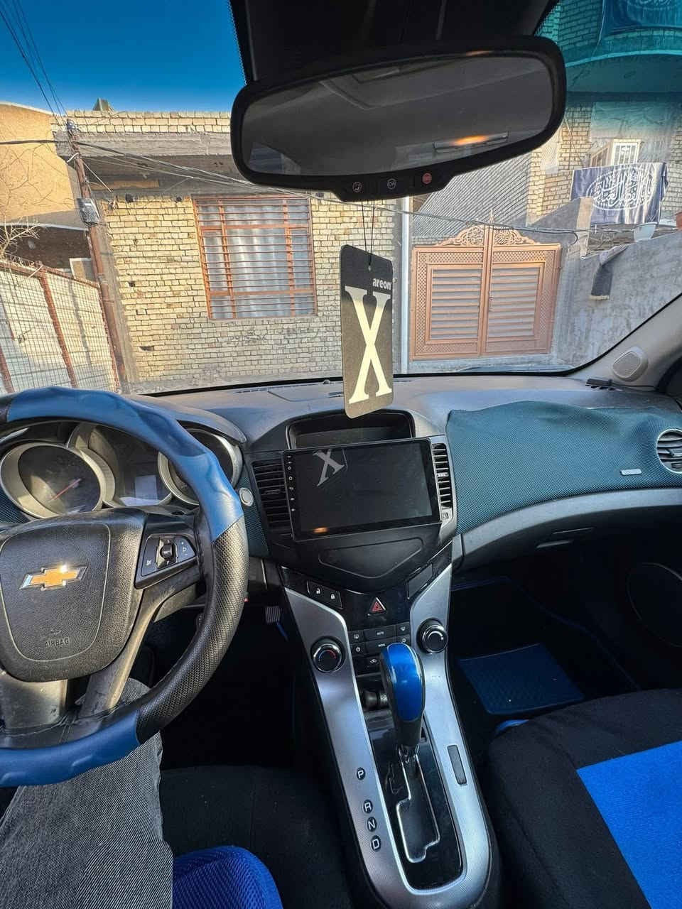 السلام عليكم
بيع او مراوس حسب القناعه 
شوفرليت كروز موديل 2012
خليجي 
فول مواصفات 
بصمه 
رقم دهوك بسمي 
رقم هزه سنويه الى 2031
محرك 1800شرط 
سياره جاهزه من كلشي 
بيها 3قطع شرط بدون دواخل نهائيا 
و. اذا عندك مقدمه زينه و الباقي بل شهر هم ما مشكله +كفيل عرف 
***********
