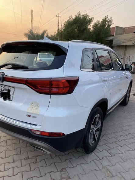 من رخصة مدير الكروب 
السلام عليكم ورحمة الله وبركاته 
شنجان Sc75 2019 فول مواصفات 
بيها 3 مكانات بارد  بسيط جداً 
ودعاميه الاماميه مصبوغه لجماليه 
سيارة جاهزه وجديدا جدا لوك وضع الشركة لحد يكول شبيها مابيها 
مابيها اي نواقص وصور تحكم كدام العين 
مكينه مجفته جديد على ايدي لوك غراض اصليه كلها امانه الله 
السيارة سعرها مناسب بالنسبة لنظافتها لان جديدة 
رقم بغداد إنكليزي نفاذ السنويه لسنه 2030
السعر مناسب 118 وبيها مجال بسيط جداً 
مكان السيارة بغداد الشعب 
رقم صاحب السيارة 
***********
ممتواجد على النت الشراي يتصل ورجاءً لحد يكسر بحلال الناس لان الجديد والنظيف والمتعوب عليه يسوة وكلشي اكو بالسوك 
مع كل الاحترام والتقدير للجميع
