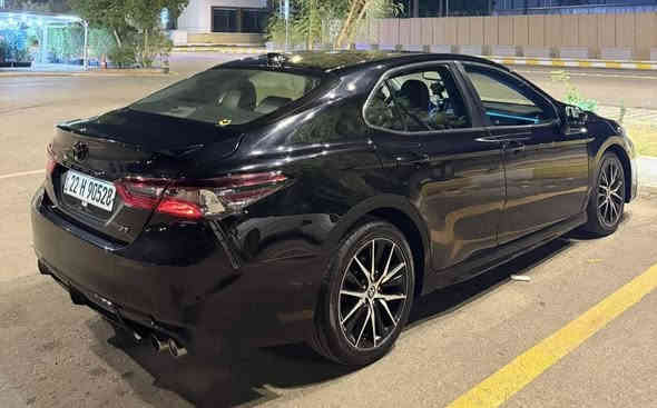 كامري موديل 2023  مواصفات se
بيع فقط بدون مراوس 
بانزين وليس هايبرد
لون اسود شذرة 
حادث موضح بالصور 
باب مبدل اصلي 
ايرباك بس بردة 
بيها بارد بسيط بالجاملغ مال سايق 
وبيها ملاحظات بسيطة رصعات وخدوش 
رقم اربيل بسمي تحويل مباشر 
ماشية ٥٤ كيلو 
بصمة 
رادار 
تحكمات ستيرن 
كشنات جلد كهرباء 
شفتات ستيرن 
قيادة ذاتية
تحديد مسار 
مانع تصادم 
مانع انزلاق 
٣ انظمة قيادة
السيارة مابيها اي نقص والكامري معروف بكفائته
مكان السيارة بغداد الكرادة
رقم صاحب سيارة ***********
