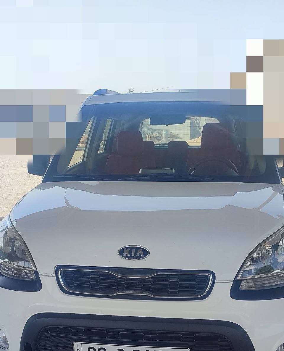 سلام عليكم كيا صول خليجي  نضيفه  موديل  2013 رقم أربيل الدولي محرك 1600 دوش سياره  مكفوله من حادث  وتبديل بلاديه كلهه ونضيفه جدا شويه بيهه بارد اباب السايق وشبر بارد بالبنيد  وشبر  بالجاملغ تحكم ستير وحساس خلفي اشاير بالمري بدون اي نقص تبريد ثلج سياره كلهه بلاديه محرك وكير جديد   ومكفول   للبيع سعرها108 مكاني نجف سياره حلوه وبالعافيه على الياخذهه الاتصال 
***********
