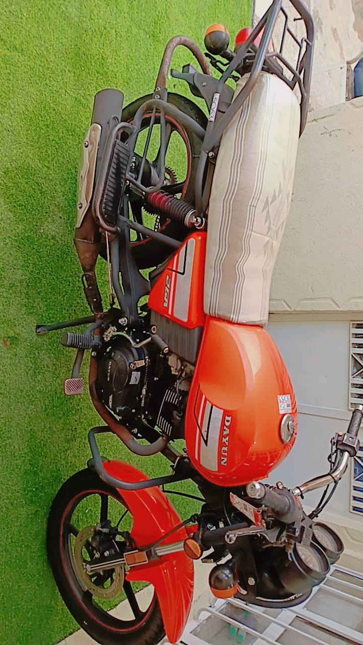 السلام عليكم دراجة لبيع دأيوان نفخ الموديل 2020 نظيفه كل نقص مابيه السعر  والاستفسار ع الرقم ‏‪***********‬‏
