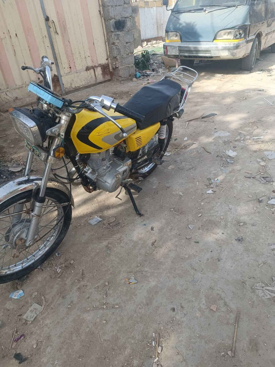 مديل ٢١مكاني الحر اوراق اصولي سعر 350بيه مجال قليل ***********
