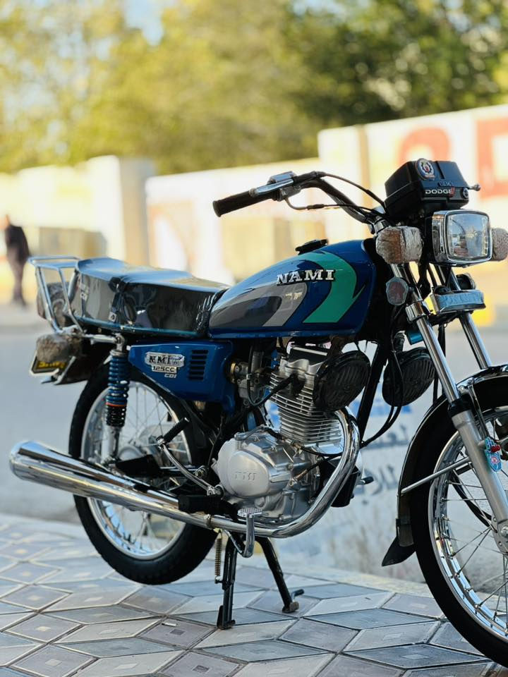 سلام عليك دراجه شلامجه زيرو شرط لفحص اوراق اصولي موديل2023 دراجه مامتعوبه تصل وخادم***********
