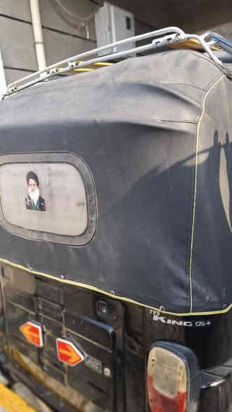 اسلام عليكم تك تك ١٨ اوراق كاملة اي نقص مابيهة ٤ملاين وبيهة مجال بصيط علواني بغداد وهاذا رقمي ***********
