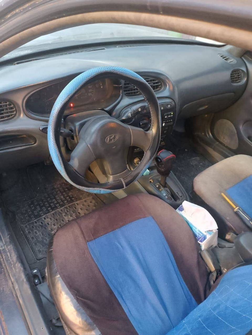 السلام عليكم سياره للبيع موديل 96 كير أوتوماتيك محرك الفين تتدفه تبريد شغالات مكاني بغداد للتفاصيل عل خاص سعر44وبيها مجال للشراي ***********
