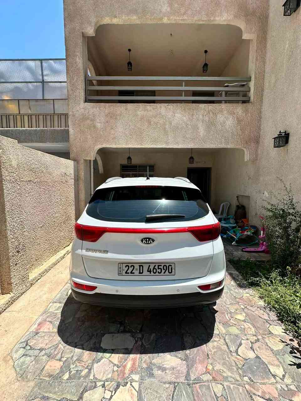 سبورتج خليجي ٢٠١٨ كلين ماشية ١٣٢ الف السيارة جاهز اي نقص مابيها 
 سعر ١٨٠ مكان السيارة بغداد الدورة 
*********** واتس اب
