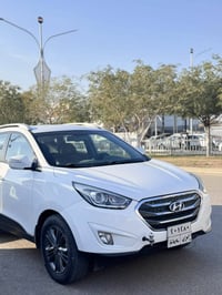 سيـارة توكسان موديل 2016 نضيفه للاستفسار اكثر الاتصال علئ الرقم 077646...