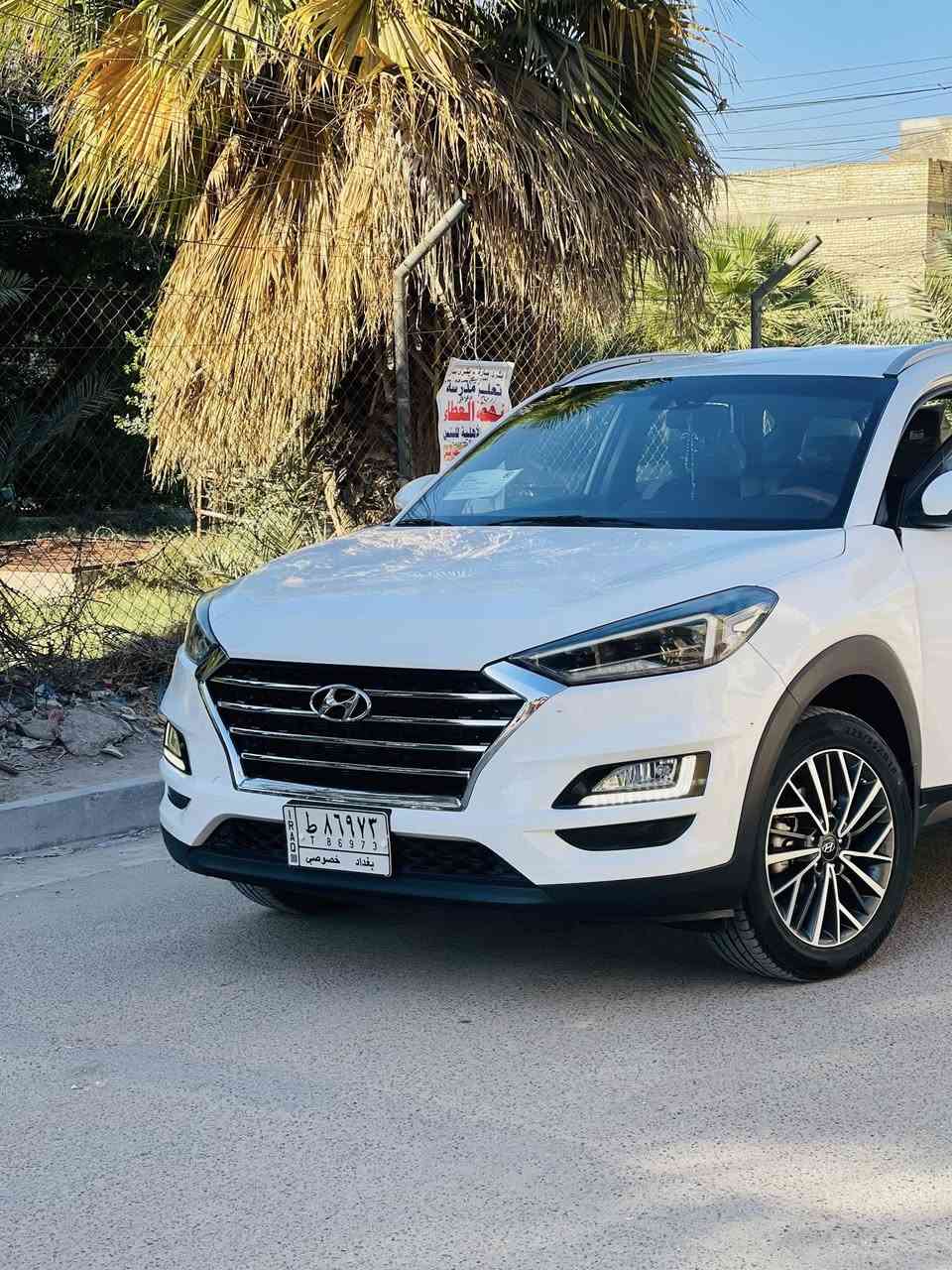 اللهم صلي على محمد وال

توسان 2020 خليجي  

 

مواصفات الكاصد فول عدا البنوراما 

((الكاصد اصليه))

تشغيل بصمة 

بيبان بصمة 

مقاعد امامي كهرباي 

شاشة كار بلي 

شحن لاسلكي 

تبريد داخل جكمجه 

جكمجه ثلاجه

3وضعيات تشغيل 

ايكو/سبورت/نورمل 

قطعتين تبريد 

حساس امامي

حساس خلفي

تخم تاير جديد 

صدر امامي خلفي وضع شركه

5ويل كروم 

اريل نفكيشن 
 
السياره مكفوله من صبغ وتبديل 

اتصال ***********  المكان بغداد البلديات
