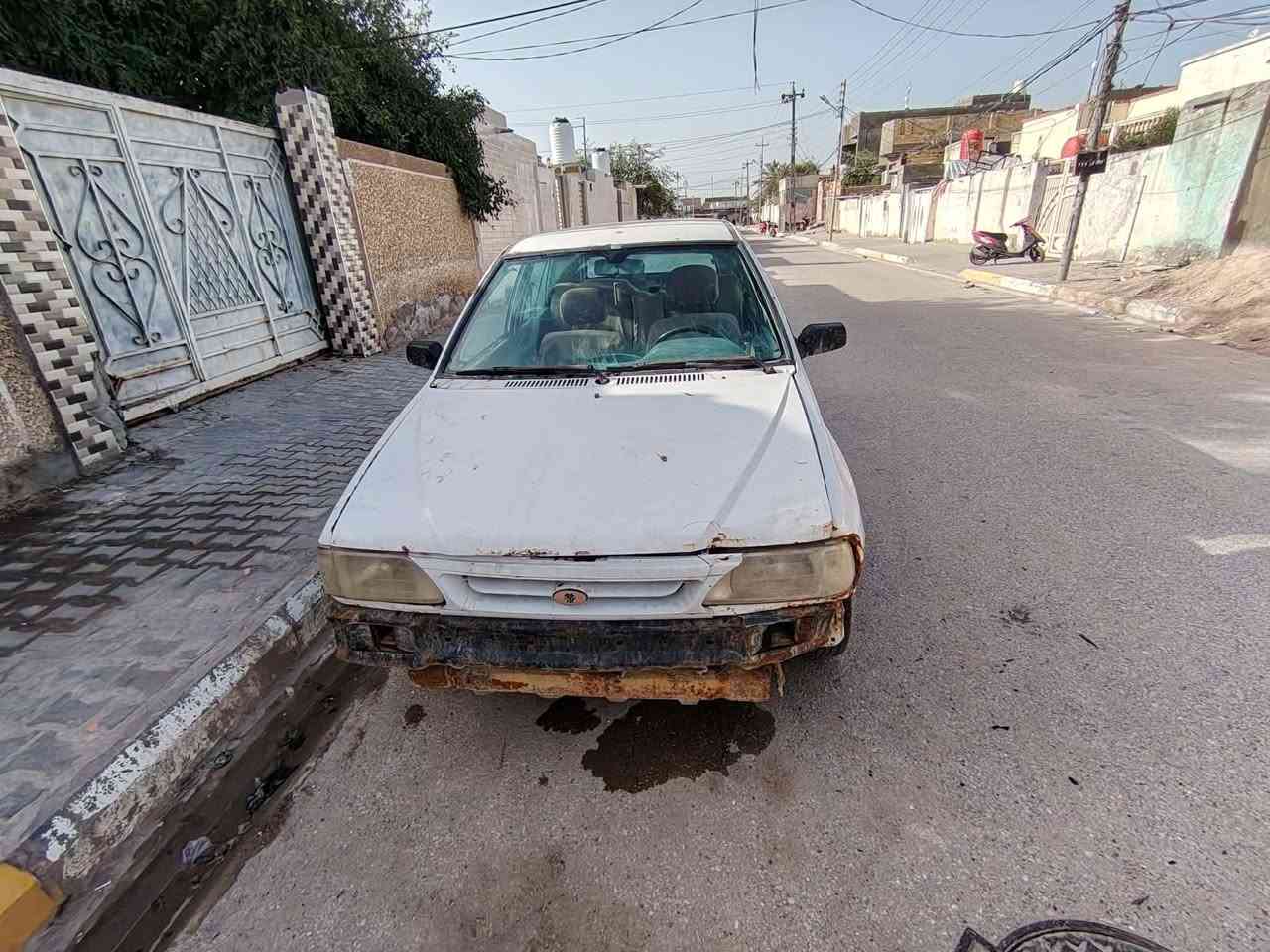 سايبه للبيع رقم مثنى مكينه وكير شرط والباقي شوف العين السعر 13 وبيها مجال قليل مكان السياره سماوه رميثه ***********
