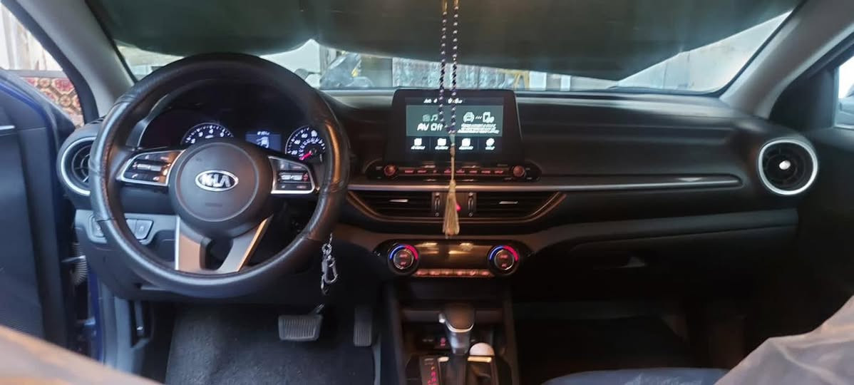 السلام عليكم فورتي 2019 أمريكي حادثها خاملغ خلفي فقط بدون دواخل السيارة جديدا جدا ماشية 57 رقم بغداد باسمي السعر130 لاستفسار *********** مكاني بغداد
