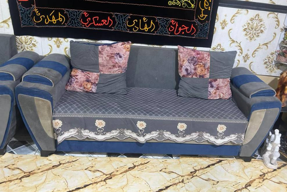 قنفات 5قطع تركي مع 5كوشايات نضيف جدا بدون أضرار السعر 250, مكاني الحيانيه ***********
