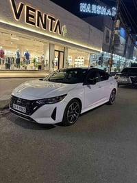 نيسان سنترا موديل :2024 SR اللوان ابيض سقف اسود بلادي  حجم المحرك 20 م...