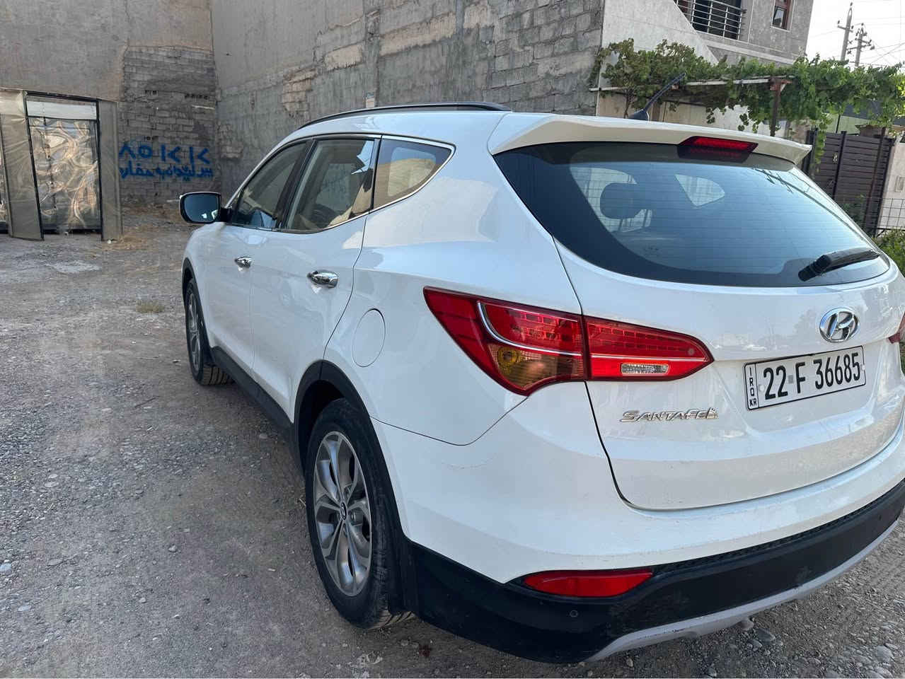 هيوندا سنتافى ٢٠١٤
بى سبوغ ٢ ساردى هةيه 
مةكينه نةكراوةتةوه بة شةرت
بدون سبوغ بةس باريد مكانين
سعر ١٤٩$ مجال
*********** أربيل, العراق
