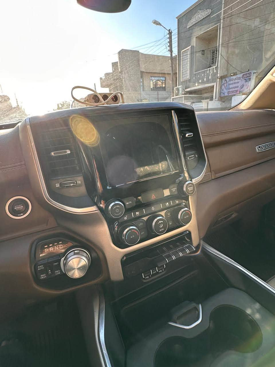 دوج رام لارامي فول موصفات خليجي موديل 2020خاص او اتصال ***********
