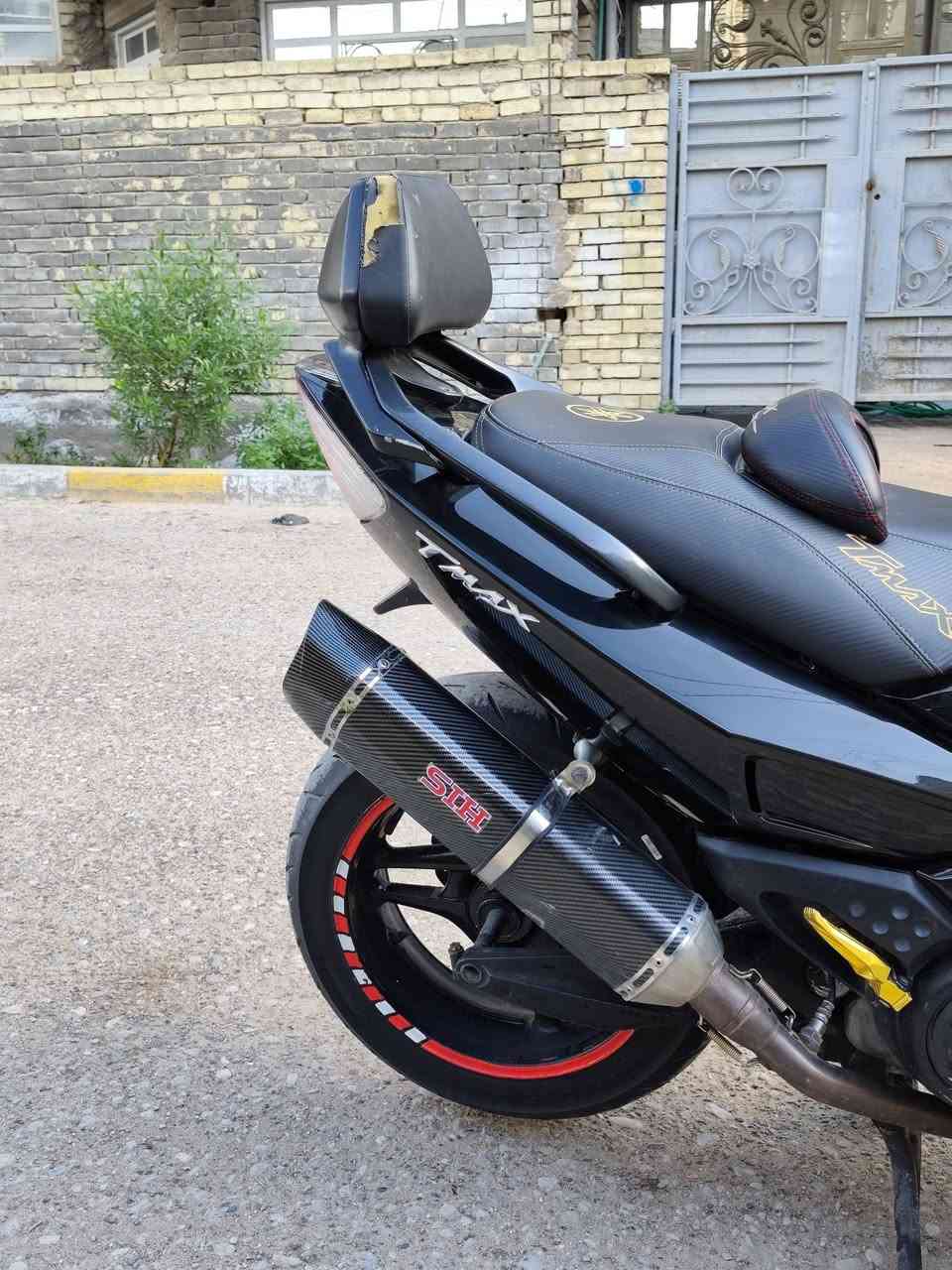 سلام عليكم للبيع تي ماكس مديل 11 مكفوله مكينه بلادي برغي مامفتوح شرط الفحص عليها كلج رياضي وصلنصه رياضي سعر 27 مستعجل  بيها مجال لشراي بغداد زعفرانيه ***********
