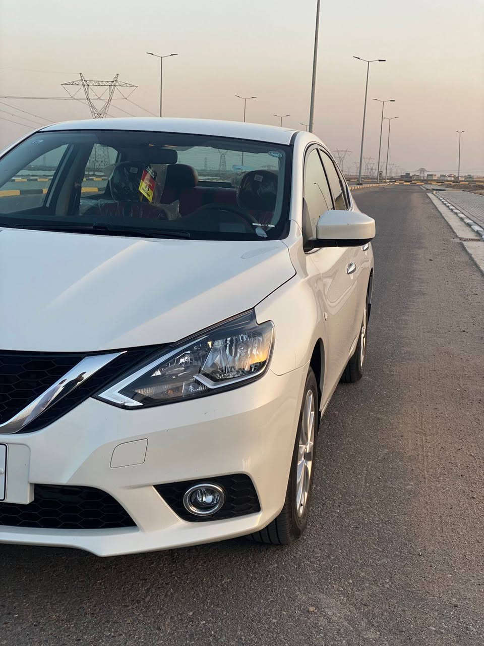 سلام عليكم نيسان سنترا
سياره جديده ماشيه 14الف 
مكفوله من كلشي حته الدعاميه كفاله 
كشنات جلد احمر 
شاشه +كامره أمامي وخلفي 
تبريد قطعتين 
مكان سياره البصره 
السعر ١٢٤ 
***********
***********
