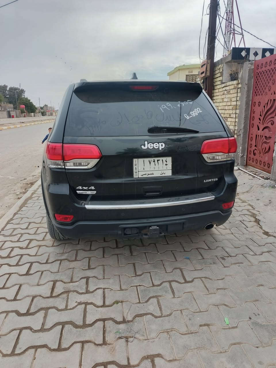 سلام عليكم
جيب موديل 2015
كلشي موضح بل صوره كلين بدون أي ضرر
مكان بابل الشوملي
ماشيه160 m رقم صاحب السياره مكلف بنشر 
اتصل ***********
