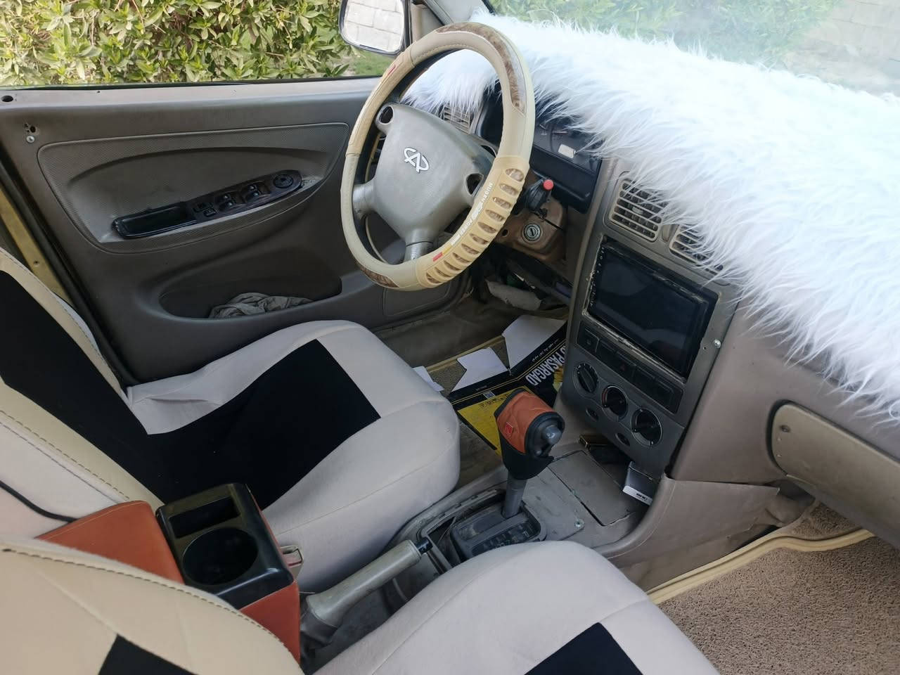 السلام عليكم شباب شيري مديل ٩ كير ومحرك كورلة حديث رقم الدولي كير ومحرك قبل شهر مشدود جديد كامله من كلشي مكان السيارة بغداد سعر ٣٢ وبيهه مجال


**إذا كنت صاحب هذا الإعلان وتريد حذفه لأي سبب، رجاءا أرسل رسالة إلى الدعم الفني**