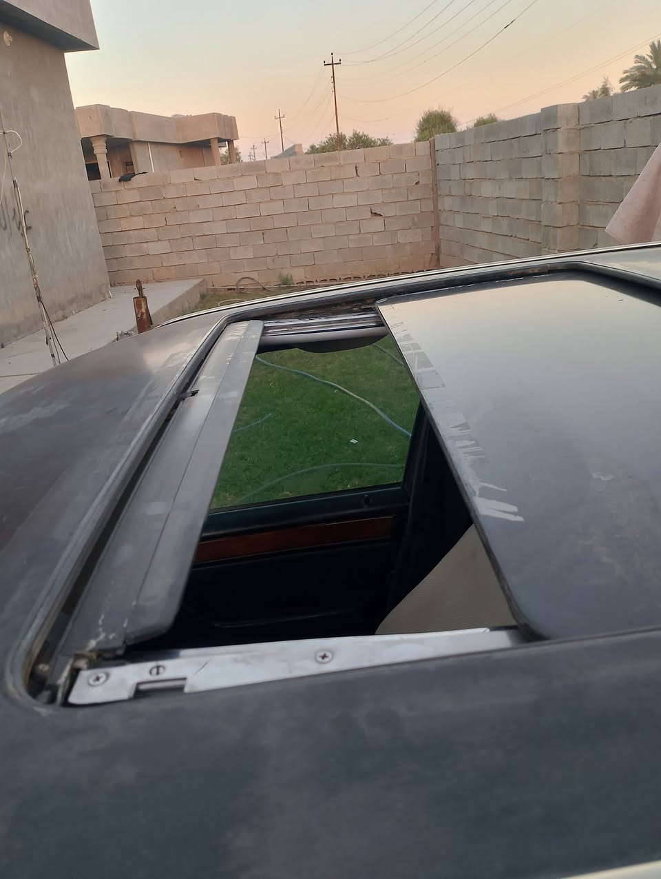 بيبي شبح 93. محرك خراطيم. قواعد دبل سليمه 
بدون صبغ. راقم شمالي اربيل. السعر 100 اوبيه مجال. راقم موبايل ***********  بيع بدون مراوس

