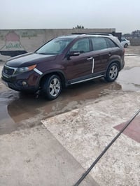 سيارة  كيا سورنتوا موديل ٢٠١٣ وارد أمريكي محرك ٢٤٠٠ جي دي اي بصمة تشغي...