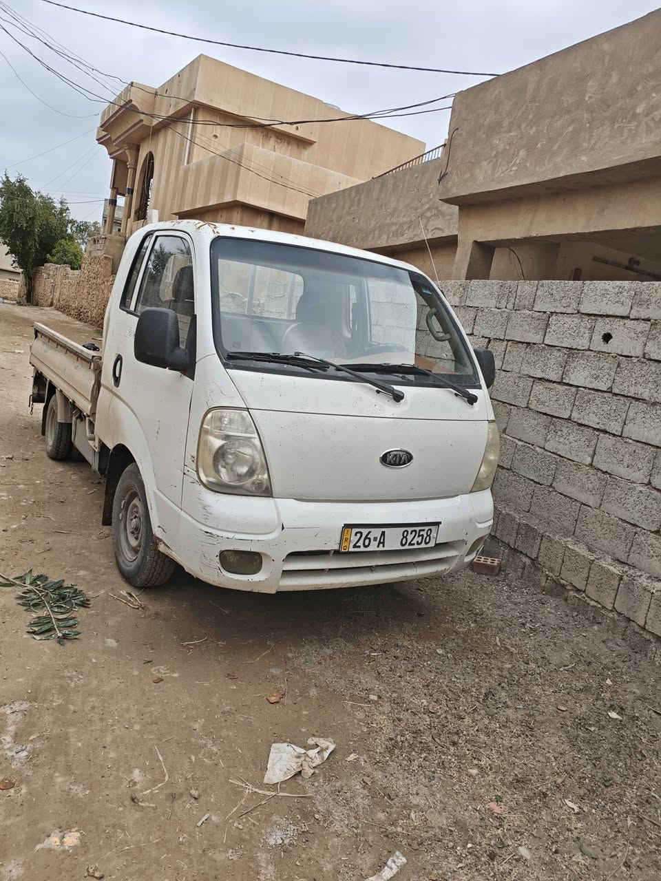 سلام عليكم كيه حمل للبيع
موديل 2008 
على نضام شركه 

نقطه صبغ مابيه 
قبق لكاز مال شركه وسويج مال شركه 
السعر 87 وبيه مجال

العنوان صلاح الدين بيجي الحجاج 

للتصال او ستفسار ***********
