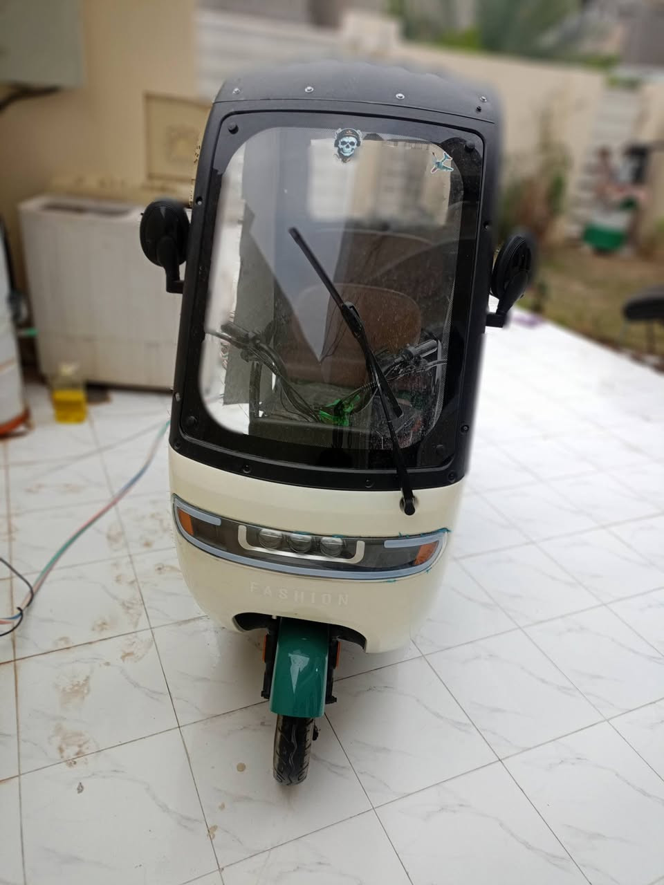 السلام عليكم تكتك للبيع جديدة مال شحن السعر خاص ***********
