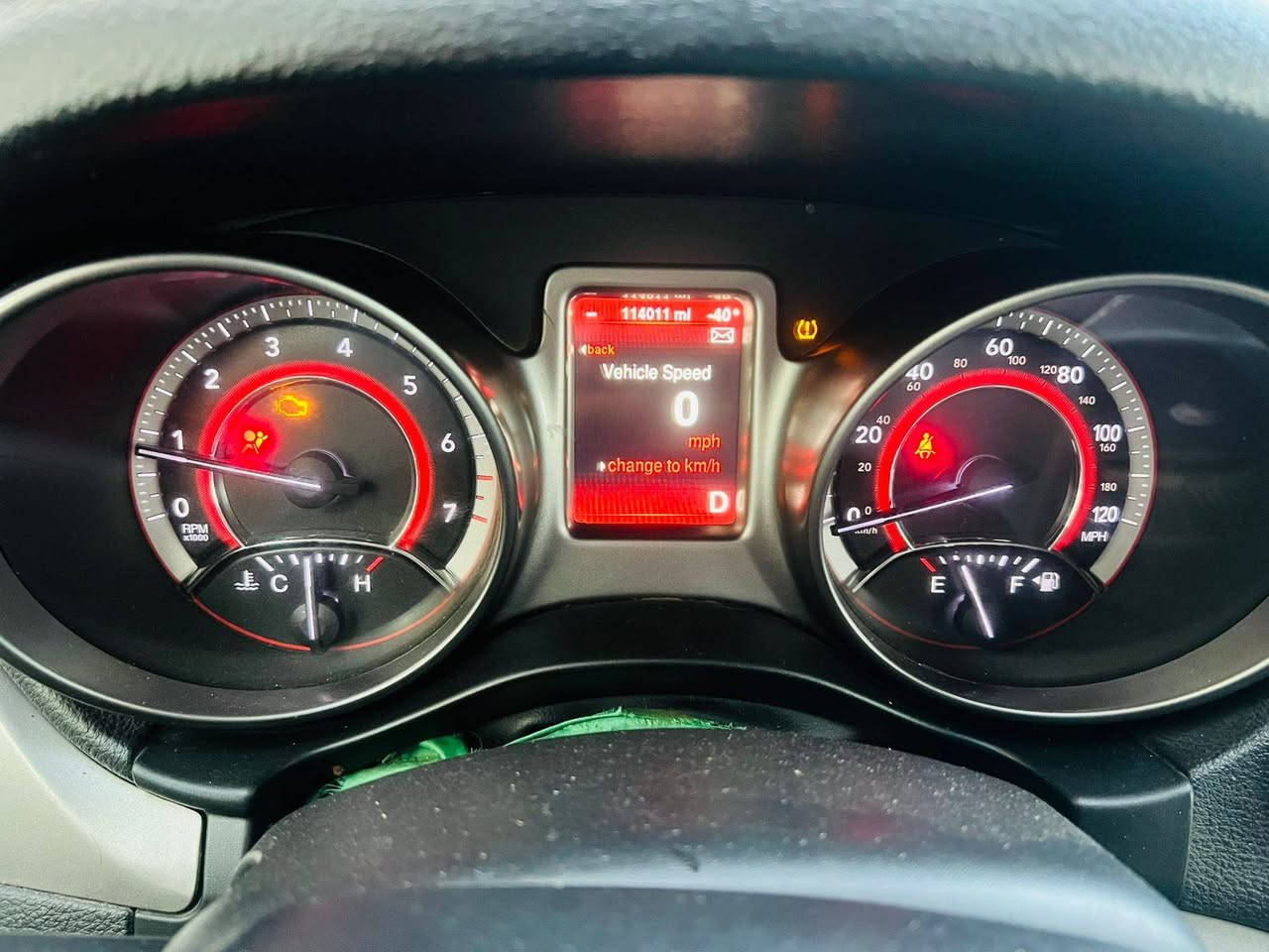 تحية طيبة
جورني رقم بغداد 

فول موصفات عده الفتحه

 وارد امريكي جملغ امامي فقط

سنوية 2031

بسمنة تحويل مباشر

 سبعة راكب

تشغيل عن بعد

تبريد 3 قطع 

كشنات جلد 

 فور ويل

 محرك ٤سلندر

 شاشه جبيره

 اشاره بلمري

تخم تاير جديد

ويل اكروم 

صدر امامي خلفي جديد

سيارة جاهزة مجهزه 

بيع امراوس حسب القناعة 

السعر المطلوب /135\وبيها مجال 

/***********\***********|

مكان السيارة بلكوت مركز مدينة
