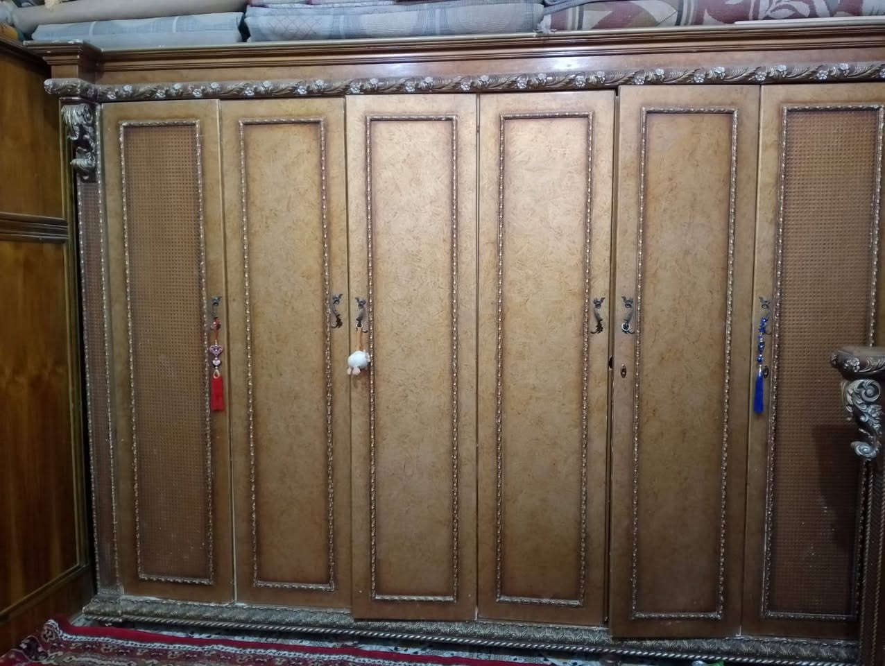 ١٥٠ الناصريه الاسكان الصناعي
مفصخ وكامل مستعجل عل بيعته 
***********
