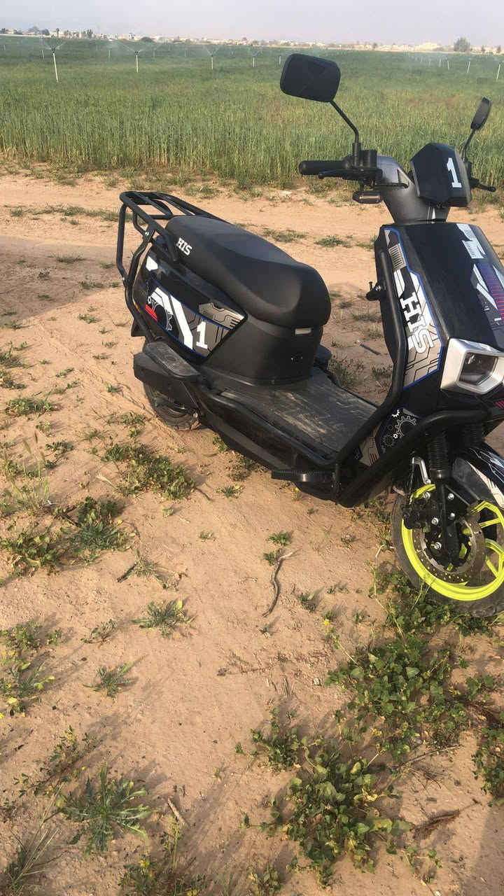 ماطور شحن
موديل 2025

حجم 12

6 بطاريات

بريكات دسكات

كهربائياته كلها شغاله

نظافة 100‎%‎

سعر 000. 750 وبيها مجال قليل 

المكان بيجي قرية المزرعه 

هاتف / ***********
