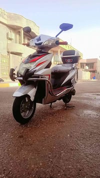 موطور شحن للبيع كامل من كلشي ما عايزة شي 5بطاريات يقرن 10 السعر 625 وب...